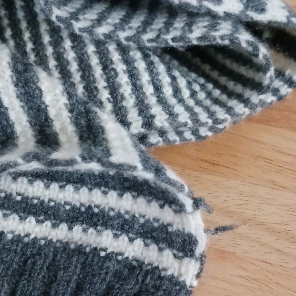 Barbour Gray and White Striped Wool Scarf